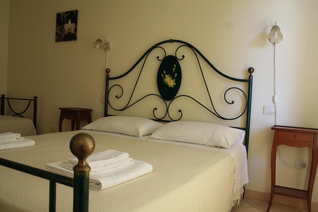 Вілла Agriturismo Furfullanu Nurallao Екстер'єр фото