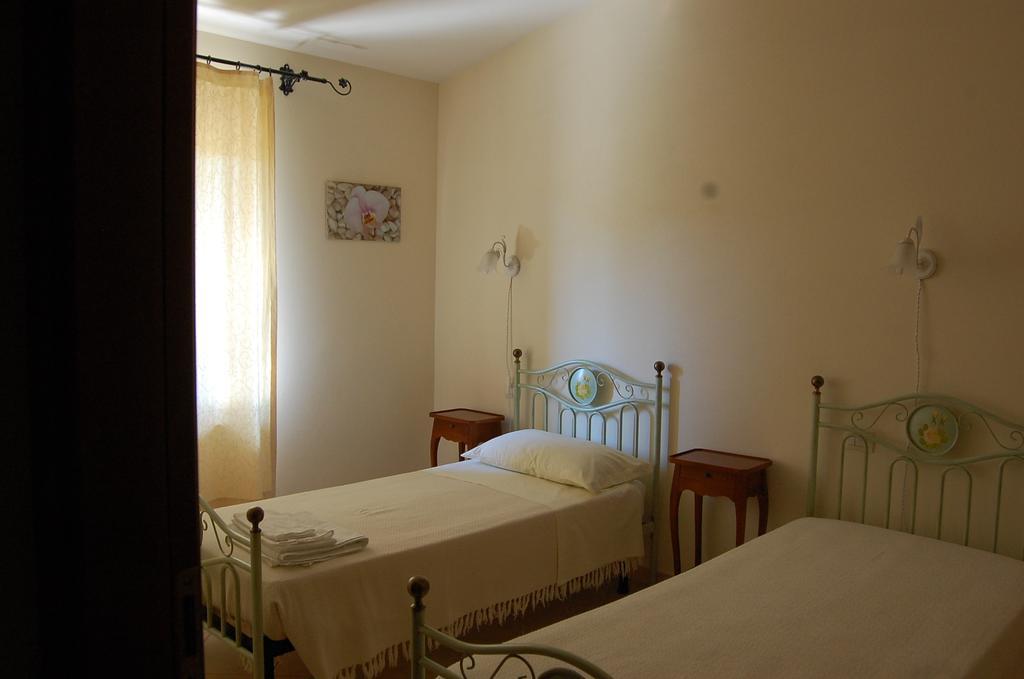 Вілла Agriturismo Furfullanu Nurallao Екстер'єр фото